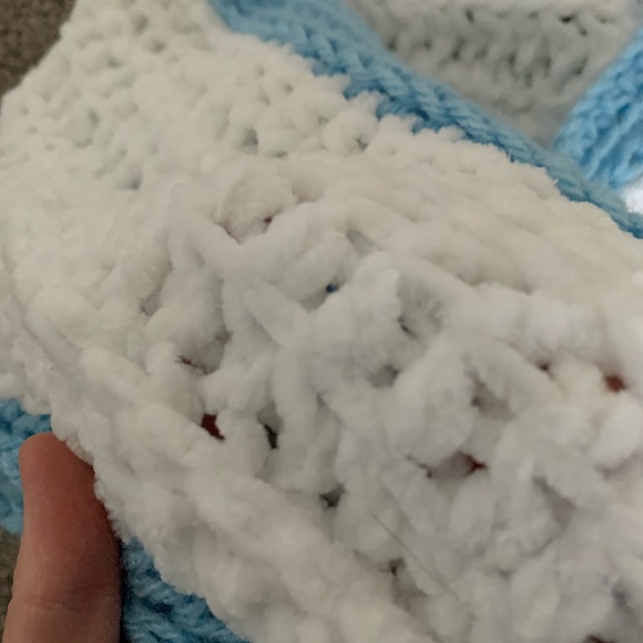 Soft crocheted bandeau top~ Xs, S,M - Picture 4 of 4